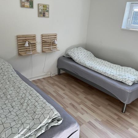 Hyggelig & Lys Kaelderlejlighed Herning Luaran gambar