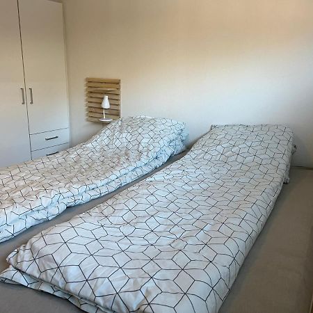 Hyggelig & Lys Kaelderlejlighed Herning Luaran gambar
